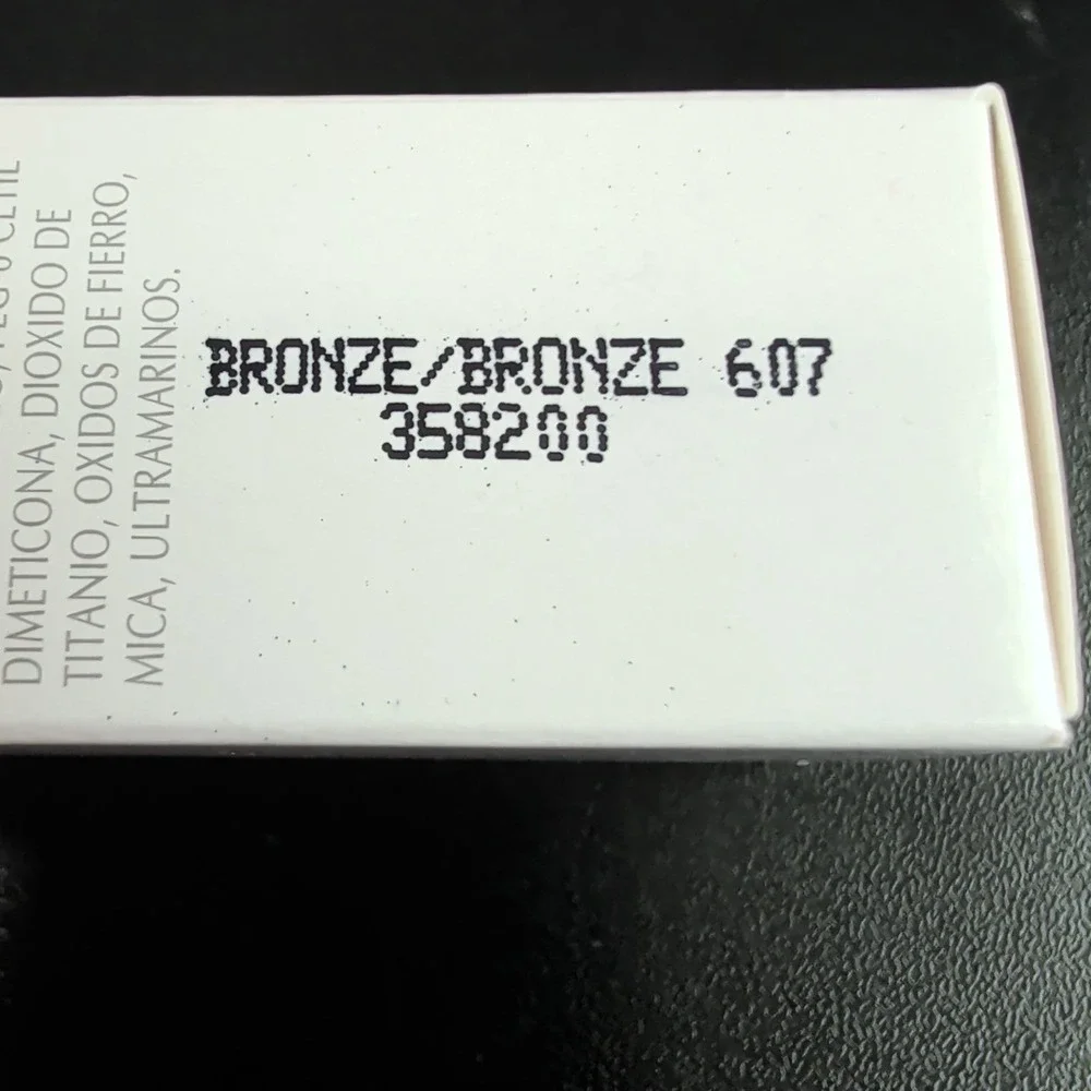 Mary Kay Medium Coverage Foundation Bronze 607 Liquid Makeup 1 fl oz 358200 NIB